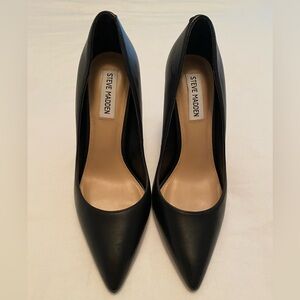 Steve Madden Black Heels